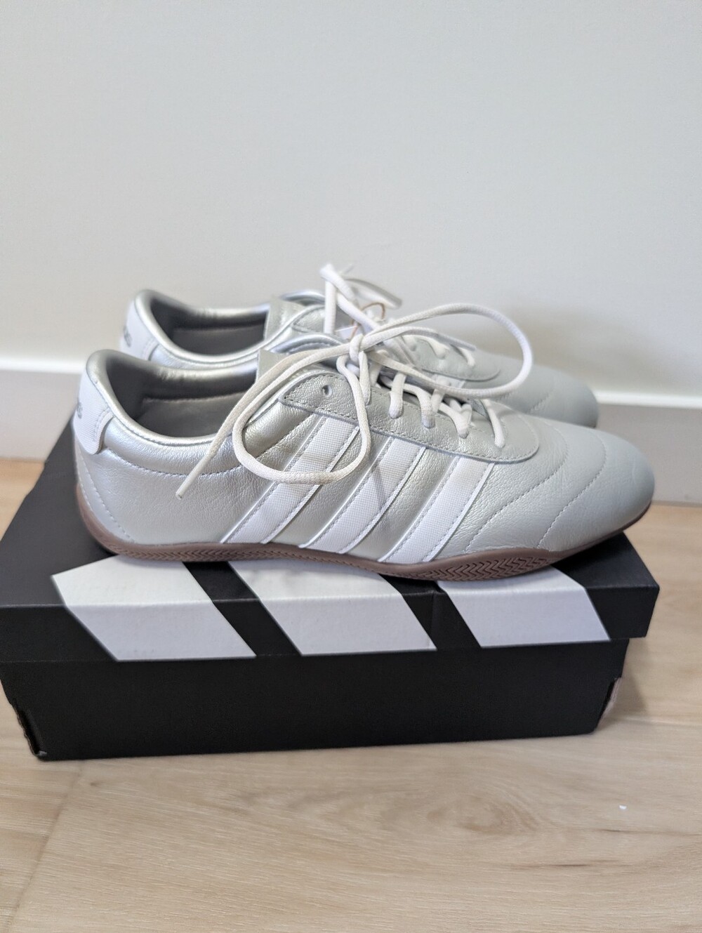 adidas taekwondo metallic Women's 7.5